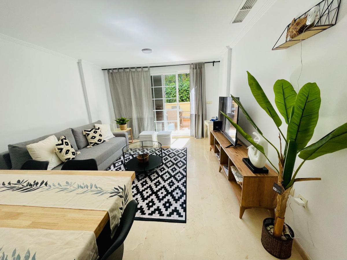 Marbella Pleasant Duplex By Elviria Las Dunas Beach Luaran gambar