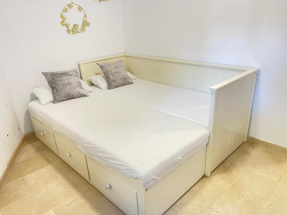 Marbella Pleasant Duplex By Elviria Las Dunas Beach Luaran gambar